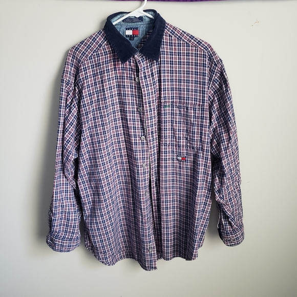 Retro Tommy Hilfiger button up - Picture 3 of 4